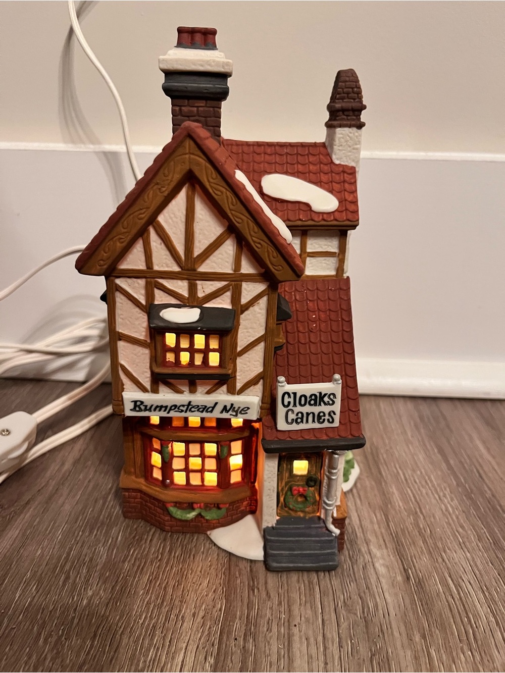 Dept 56 Dickens Village Cloaks Canes lighted Holiday Village